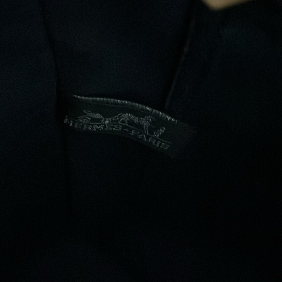 EUC Hermes Navy Tote - Picture 8 of 12